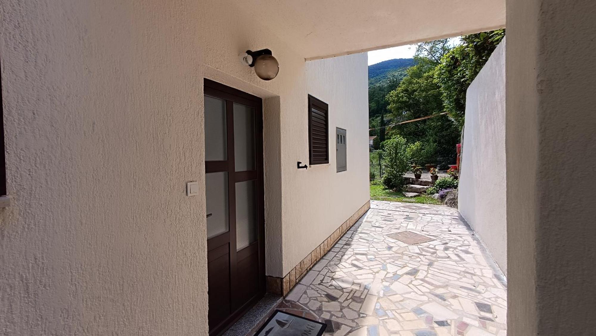Apartment Miro- 5 Km From Opatija *