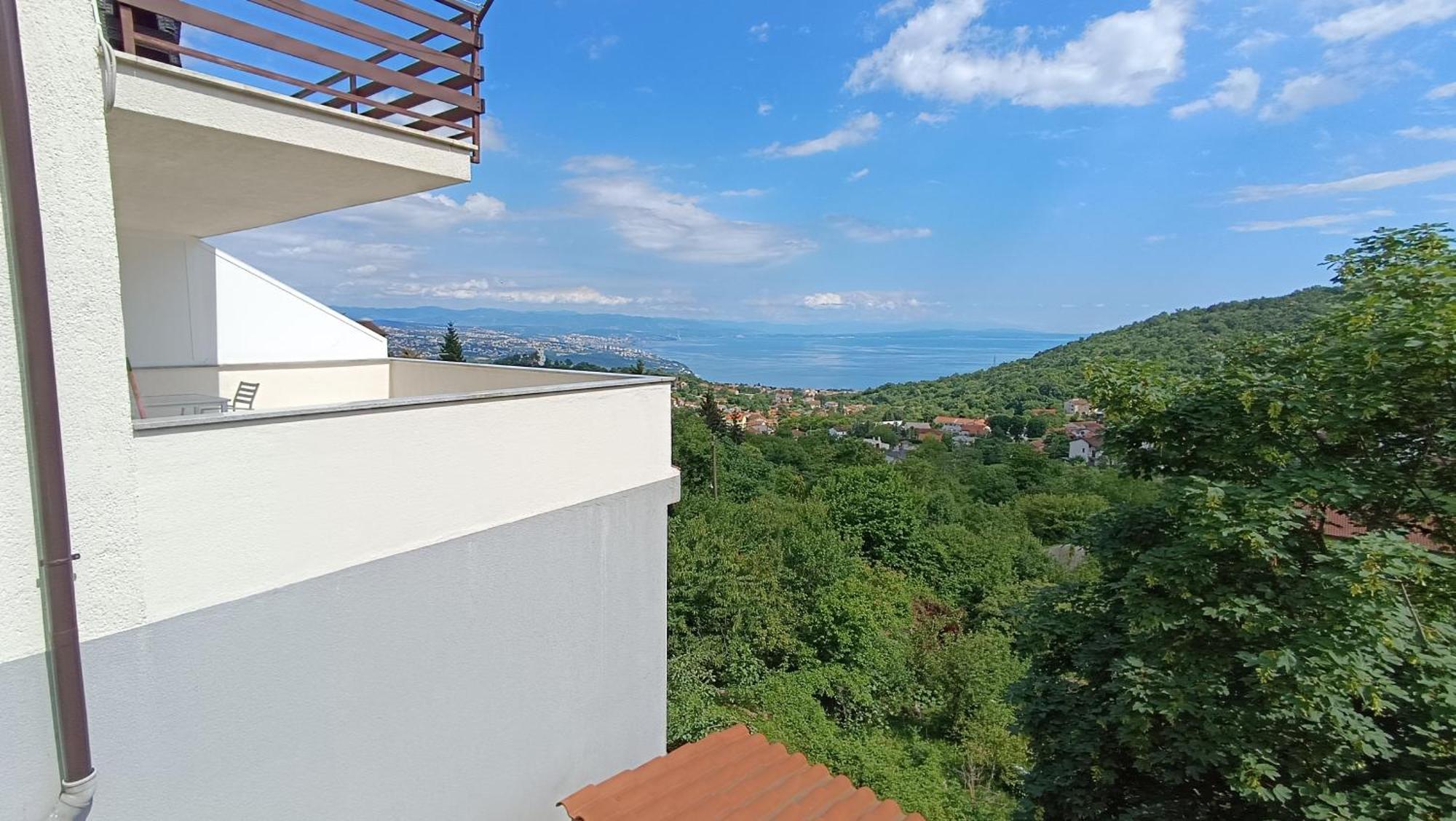 Apartment Miro- 5 Km From Opatija