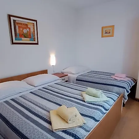 Apartment Miro- 5 Km From Opatija Matulji Exterior photo