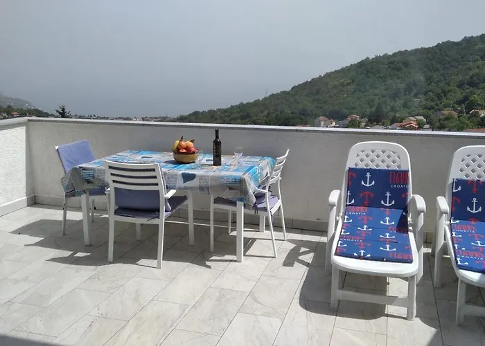 Apartment Miro- 5 Km From Opatija
